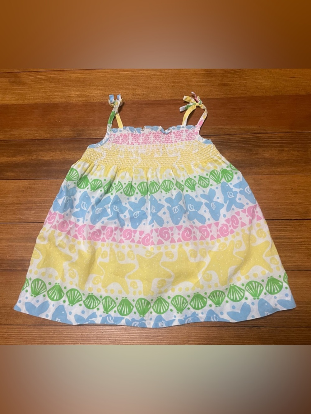 Lilly Pulitzer Sleeveless Smocked Pastel Seashell Sundress Size 6/12 Months